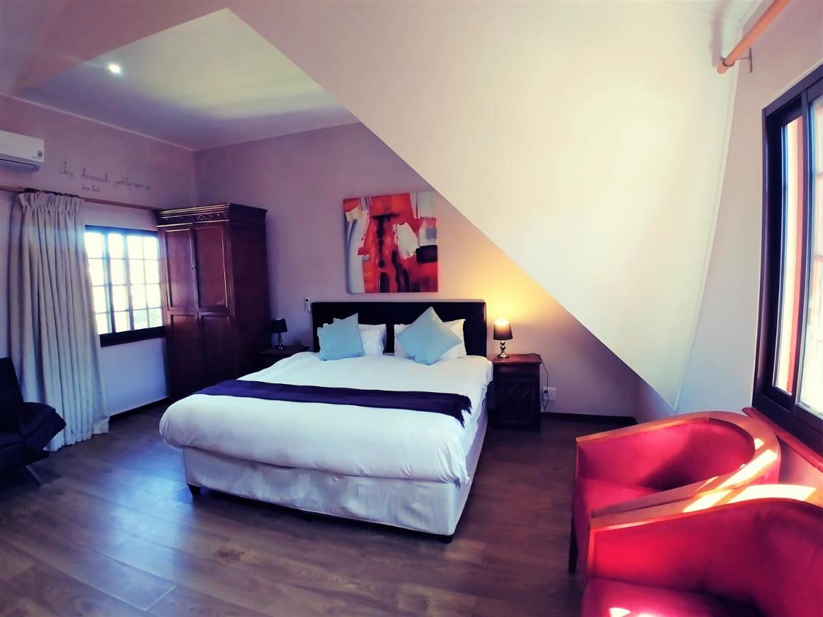 Winelands Villa Guesthouse And Cottages Somerset West Ngoại thất bức ảnh