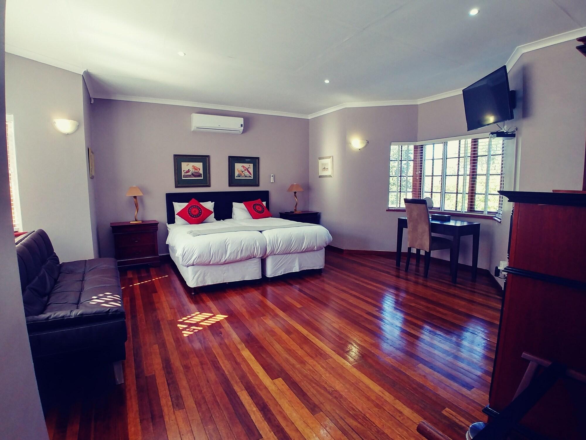 Winelands Villa Guesthouse And Cottages Somerset West Ngoại thất bức ảnh